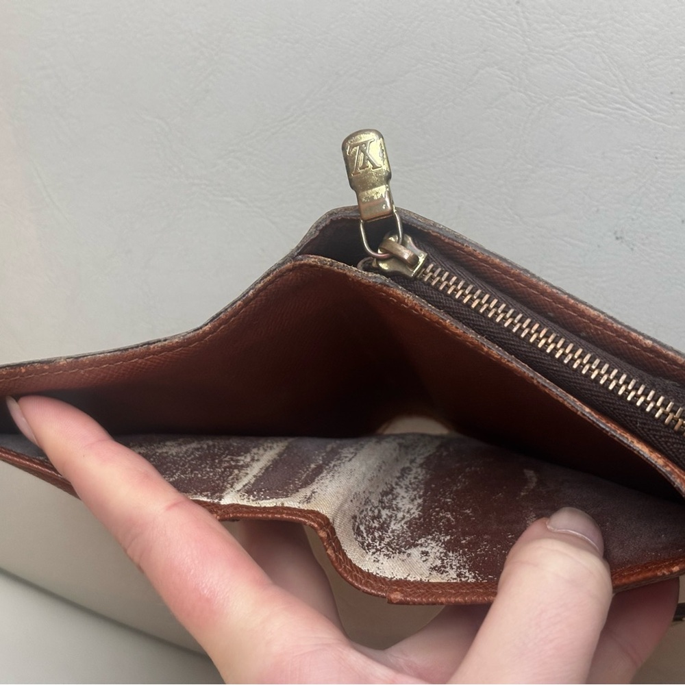 Vintage Louis Vuitton Brown Monogram Small Zip Wallet Authenic - Picture 9 of 9